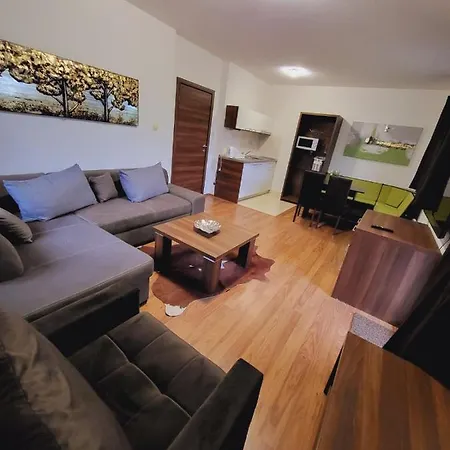 Kamzik Hill View With Garage Διαμέρισμα