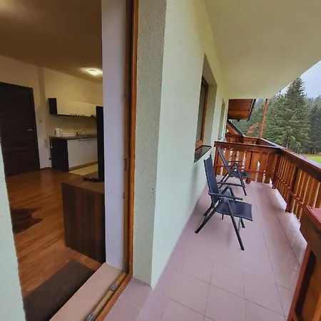 Διαμέρισμα Kamzik Hill View With Garage *