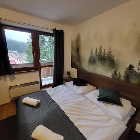 Kamzik Hill View With Garage