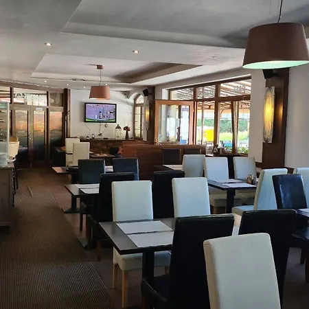 Kamzik Hill View With Garage * دونوفالي