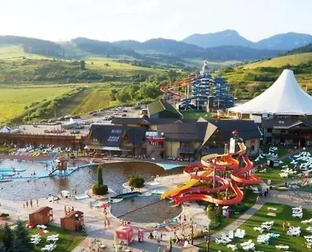 Kamzik With Mountain View & Garage * Dóval