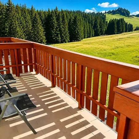 Apartmán Kamzik With Mountain View & Garage *