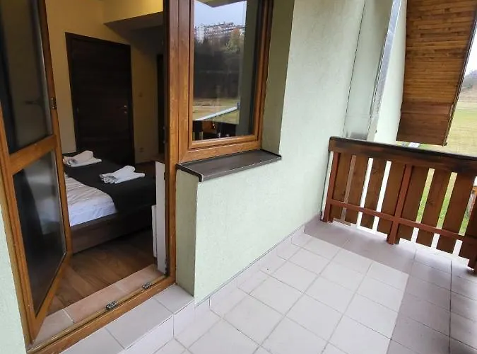 Kamzik With Mountain View & Garage Apartman *